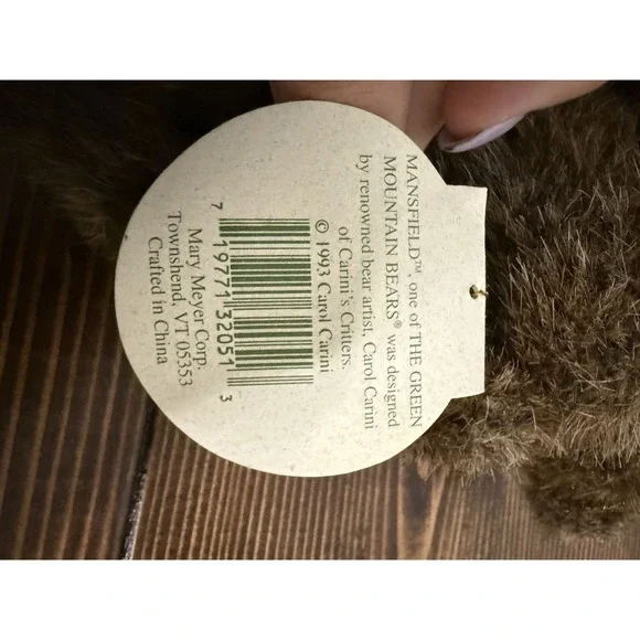 Mary Meyer Vermont Green Mountain Bear Artist Carol Carini HAYSTACK 11" Vtg Tag - Picture 3 of 5